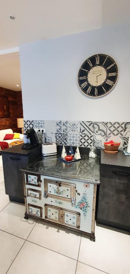 Gite Du Cafe Truchet Saint-Pancrace  Luaran gambar